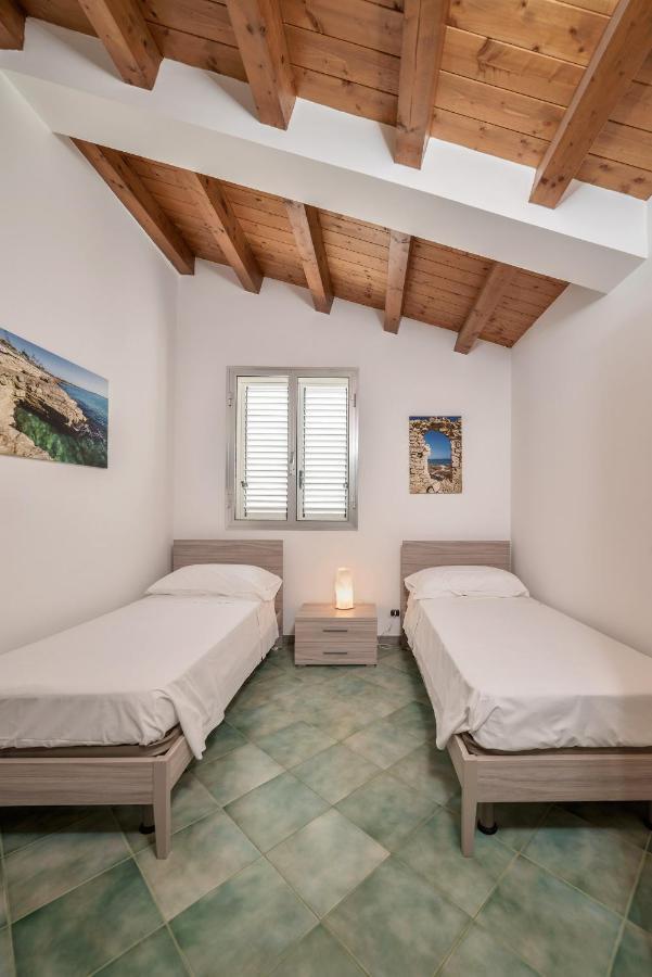 Archimede, Appartamento Con Vista In Centro A Marina Di Ragusa Eksteriør bilde